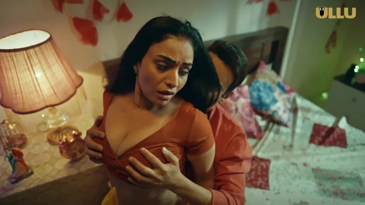 Kundi Mat Khadkao Raja 2025 Ullu Hindi XXX Web Series Ep 6