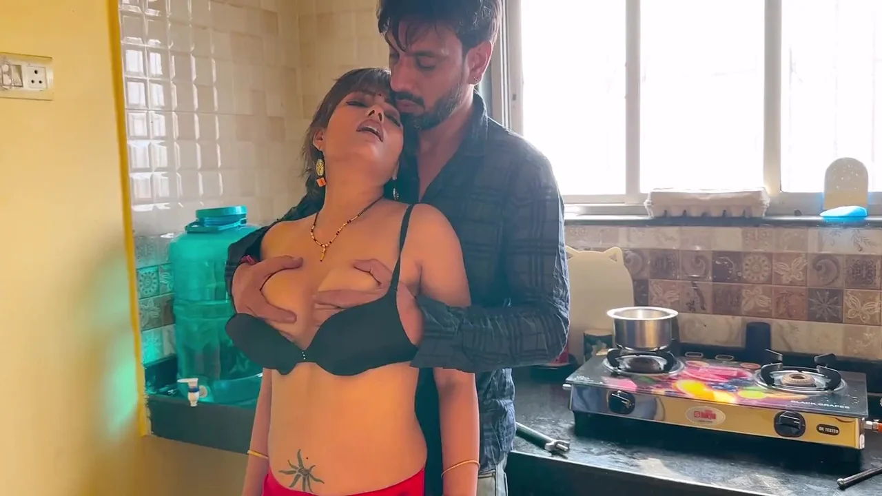 Savita Bhabhi 2024 Zoya Rathore Hindi Uncut XXX Video